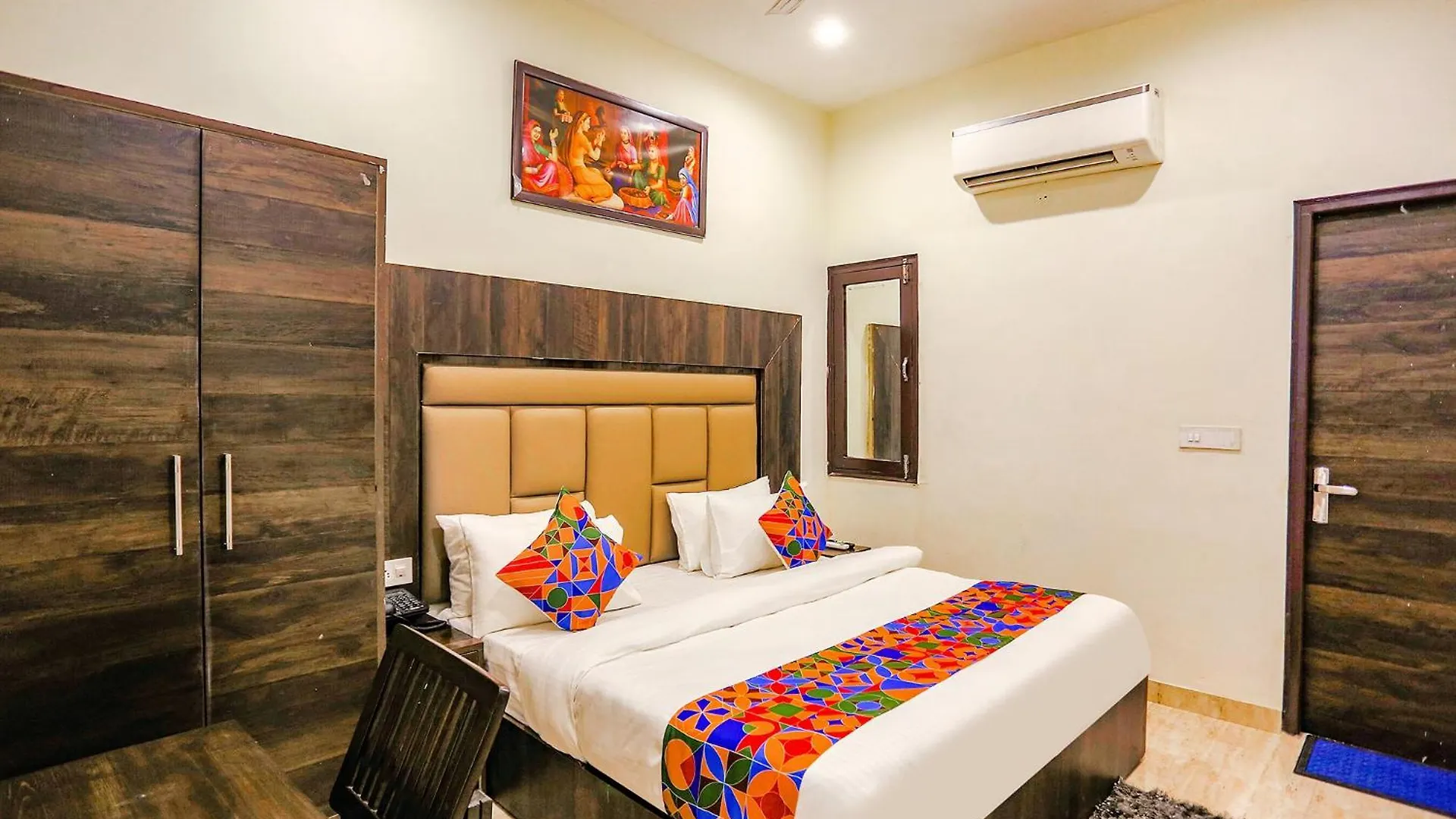 *** Hotel Fabhotel The Kiara Near Igi Delhi Airport New Delhi India
